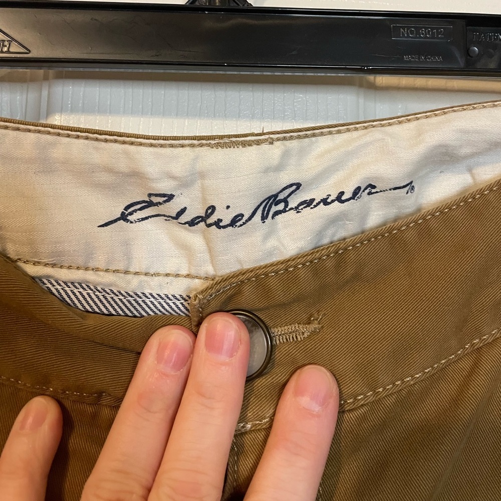 Eddie Bauer dark tan khaki ‘Blakely’ capri pants plus sz 20W - Picture 4 of 13